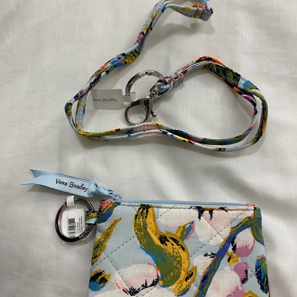 Vera Bradley Sea Air Floral RFID Deluxe Zip ID Case & Matching Lanyard - Picture 2 of 16